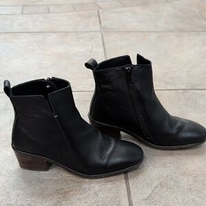 Naot Black Leather Ankle Booties with Side Zip